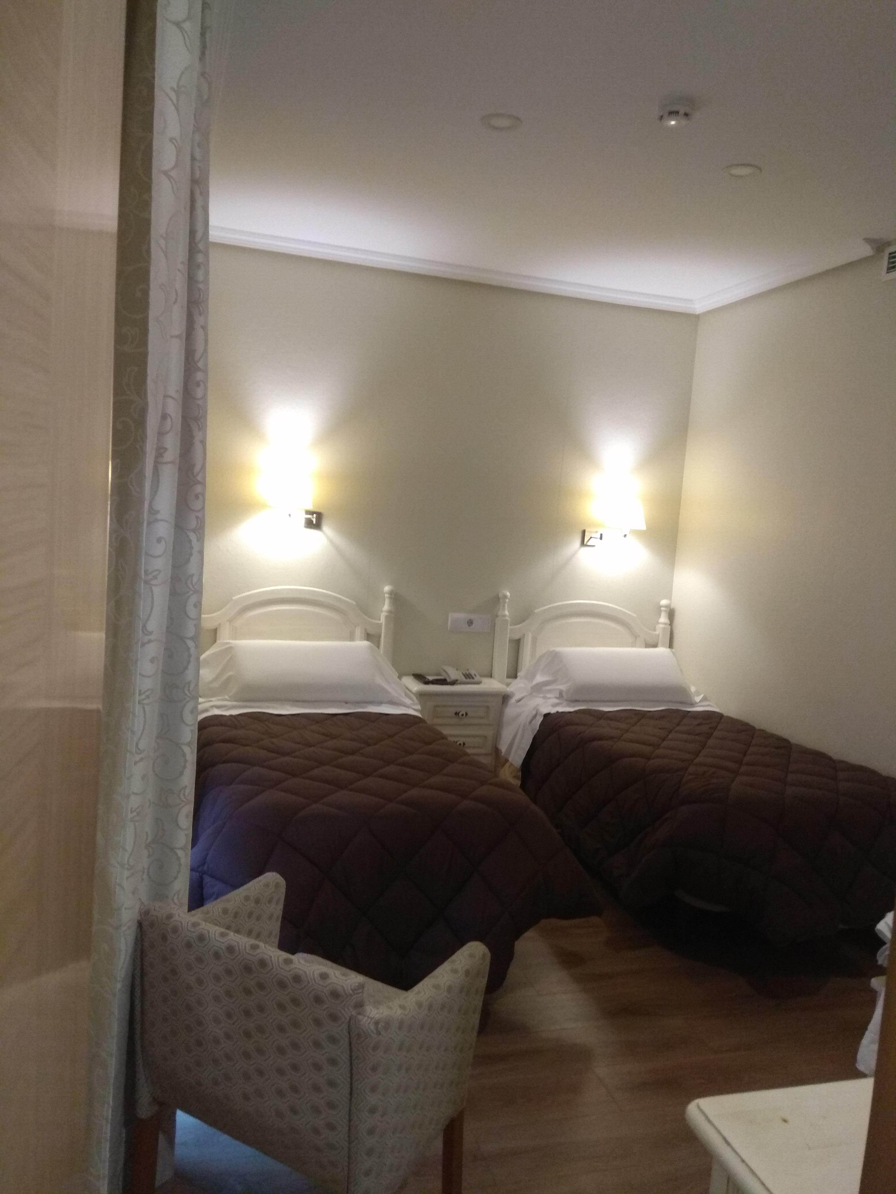 Hostal Toledo 2*